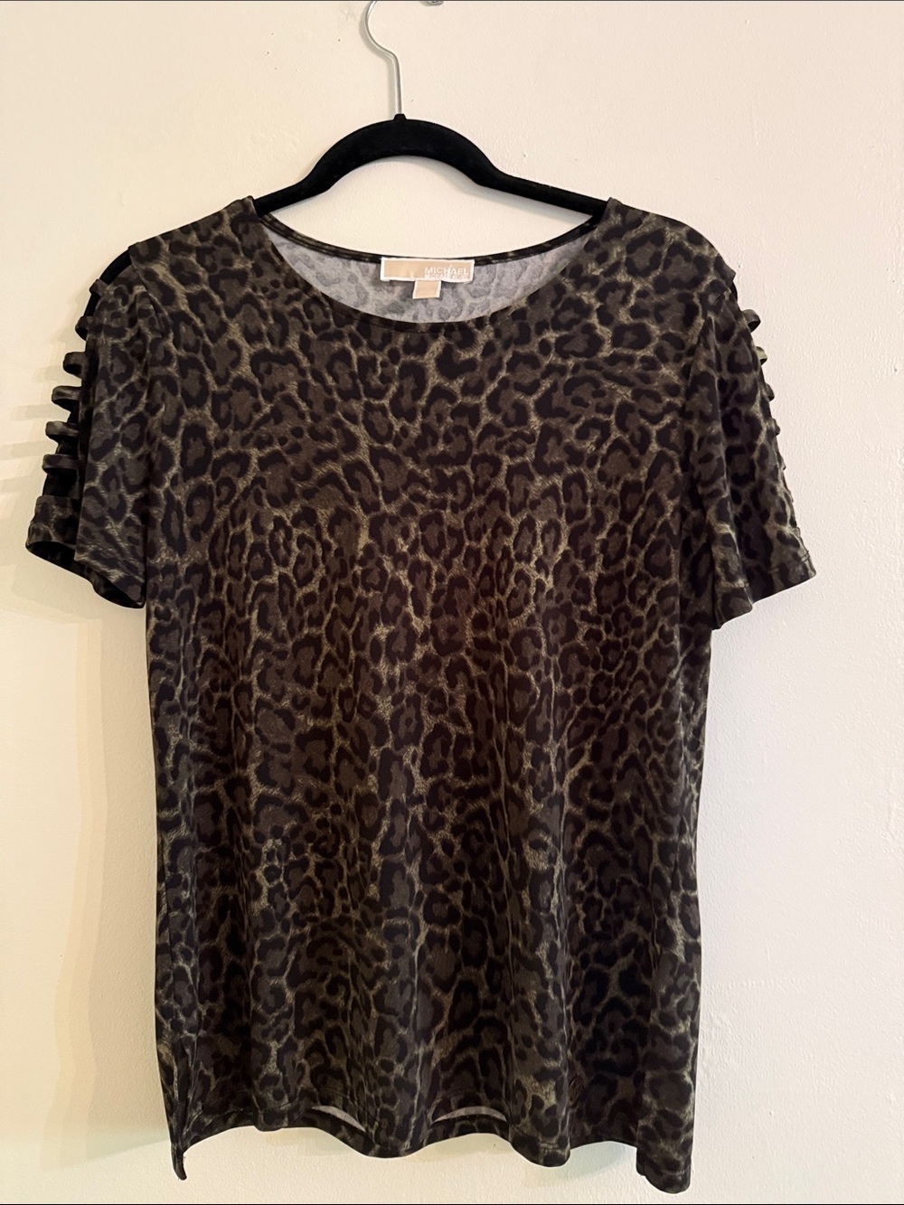 NWOT-Michael Kors Olive and Brown Leopard Short Sleeve Top size Medium